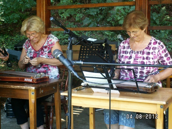 Boža Bauer in Betka Kralj