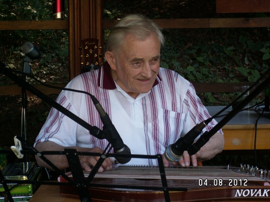 Tone Mlačnik