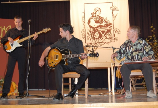 Zvonko Podkoritnik - Havajski trio